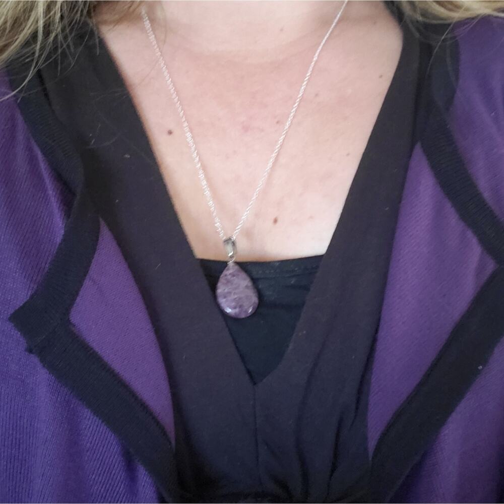 Bondhu amethyst pendant necklace purple silver